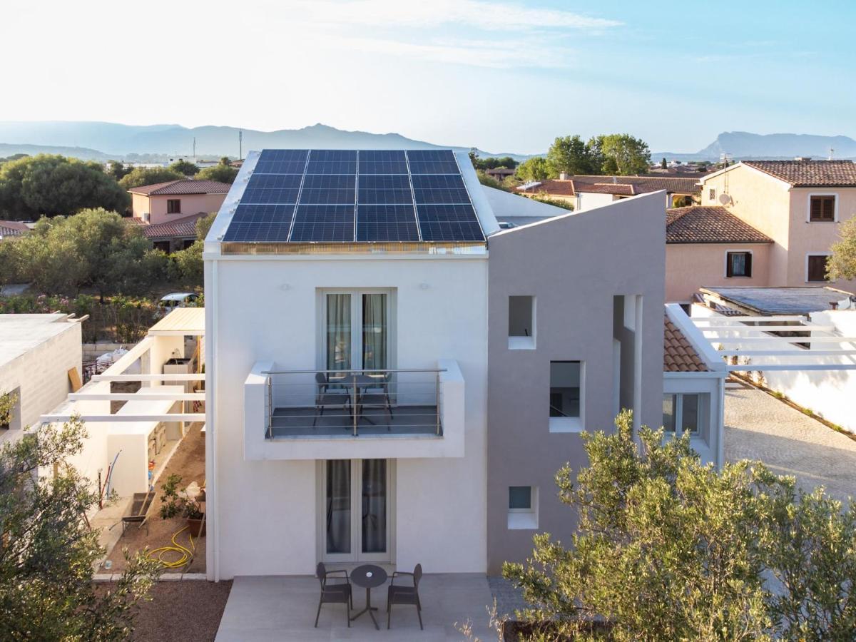 Villa Est Сан Теодоро Екстериор снимка
